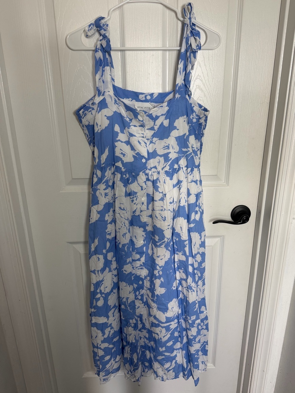Hyacinth House Tuckernuck Blue and White Floral Lupine Midi Tie Shoulder Dress M - Picture 4 of 6